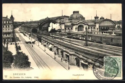 AK Dresden, Zug im Hauptbahnhof