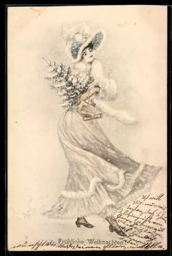 AK Dame mit weissem Pelz und Tannenbaum im Schnee