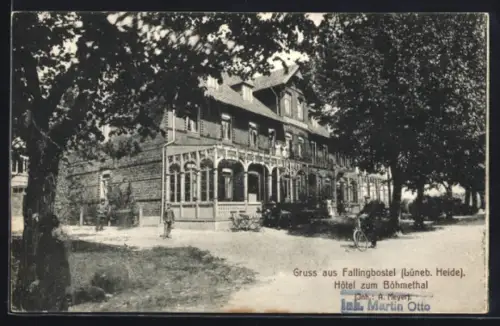 AK Fallingbostel, Hotel zum Böhmethal A. Meyer / Martin Otto, mit Anlagen, Radfahrer