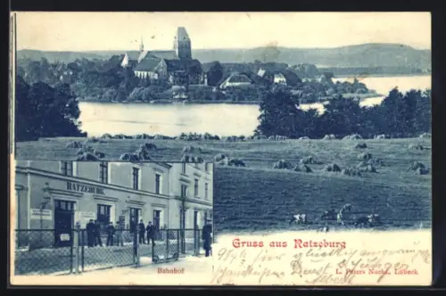 AK Ratzeburg, Panorama mit Kirche und Bahnhofsgebäude