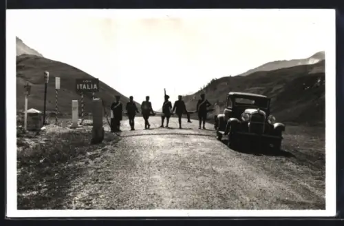 AK Saint-Paul-sur-Ubaye, Col de Larche, Frontière Franco-Italienne