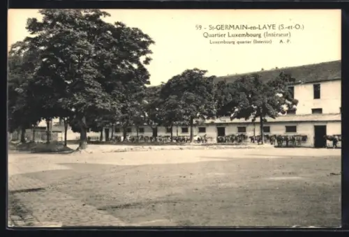 AK Saint-Germain-en-Laye /S.-et-O., Quartier Luxembourg Intérieur