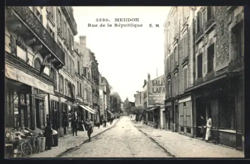 AK Meudon, Rue de la République