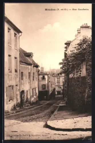 AK Meudon /S.-et-O., Rue Gambetta