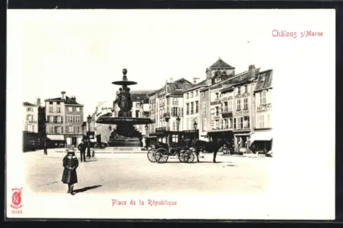 AK Chalons sur Marne, Place de la République
