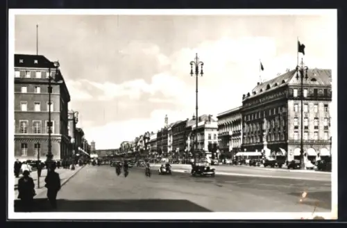 AK Berlin, Unter den Linden mit Autos
