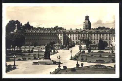 AK Karlsruhe i. B., Schloss, Landesmuseum mit Schlossgarten