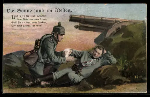 AK Die Sonne sank im Westen, Kamerad legt Verwundetem einen Verband an, Rotes Kreuz