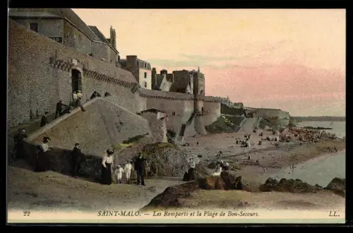 AK Saint-Malo, Les Remparts et la Plage de Bon-Secour