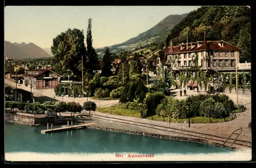 AK Alpnachstad, Ortsansicht und Steg ins Wasser