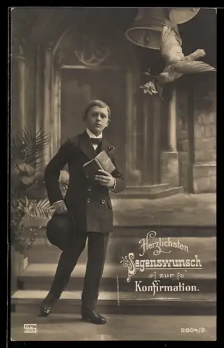 AK Junge im Anzug mit Bibel zur Konfirmation