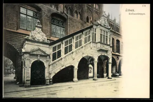 AK Lübeck, Rathaustreppe