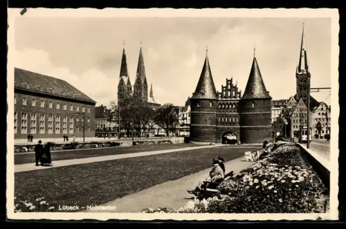 AK Lübeck, Holstentor