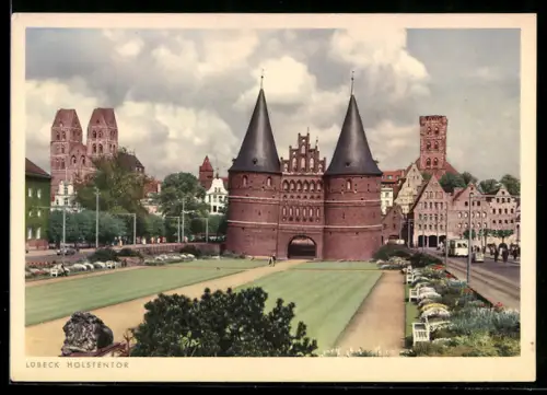 AK Lübeck, Holstentor mit Strassenpartie