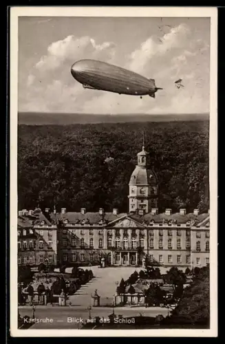 AK Karlsruhe, Blick auf das Schloss, Zeppelin-Luftschiff