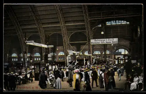 AK Frankfurt a. M., Hauptbahnhof, Innenansicht