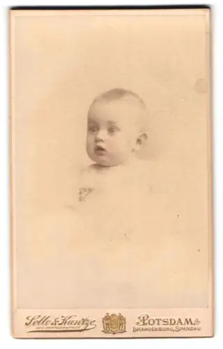 Fotografie Selle & Kuntze, Potsdam, Schwertfegerstr. 14, Porträt eines Kleinkinds
