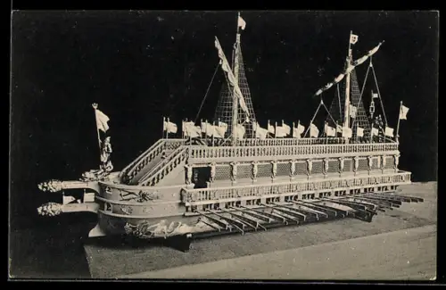 AK München, Modell des Prachtruderschiffes Bucentaur