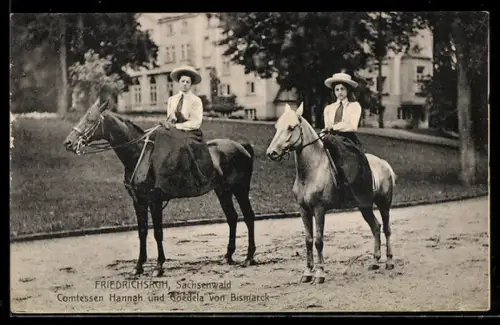 AK Friedrichsruh, Die Enkelinnen des Fürsten Bismarck zu Pferd, Comtesse Hanna und Goedela von Bismarck