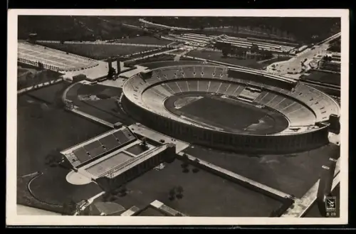 AK Berlin, Luftaufnahme des Olympiastadions, Reichssportfeld