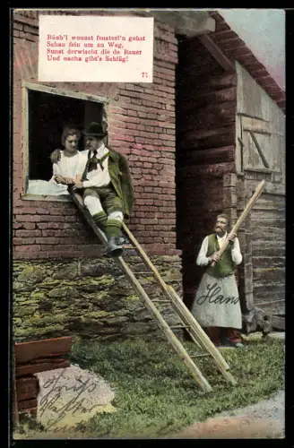 AK Mann in bayrischer Tracht beim Fensterln mit seiner Liebsten, Vater mit Stock an der Eingangstür um 1900