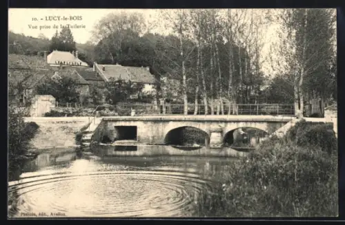 AK Lucy-le-Bois, vue sur le pont