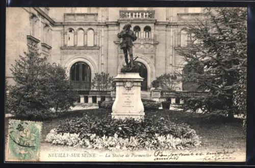 AK Neuilly-sur-Seine, La Statue de Parmentier