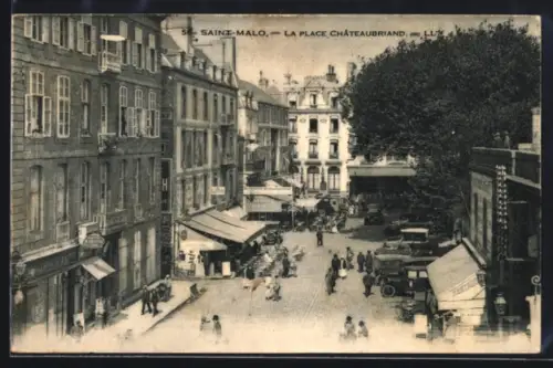AK Saint-Malo, La Place Châteaubriand