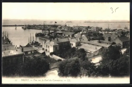 AK Brest, Vue sur le port du commerce