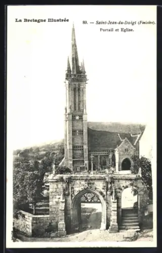 AK Saint-Jean-du-Doigt /Finistère, Portail et Eglise