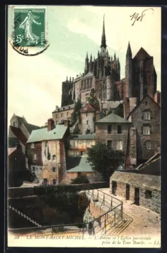 AK Le Mont-Saint-Michel, L`Abbaye et l`Église paroissiale, prise de la Tour Boucle