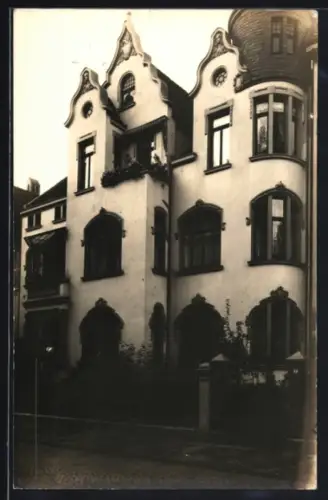 Foto-AK Hannover-Kleefeld, Die Stadtvilla Blume