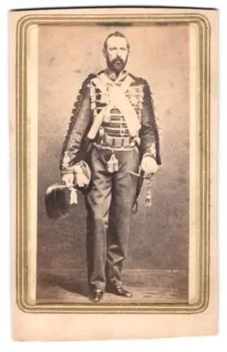 2 Fotografien unbekannter Fotograf und Ort, König Karl XV. von Schweden und Königin Luise von Schweden