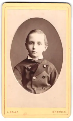 Fotografie A. Adler, Dresden, Victoria Strasse 21, Porträt eines Jungen