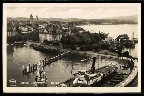 AK Lindau u. i. Bodensee, Raddampfer Augsburg im Hafen