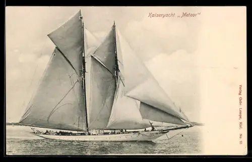 AK Kaiseryacht Meteor querab von Steuerbord