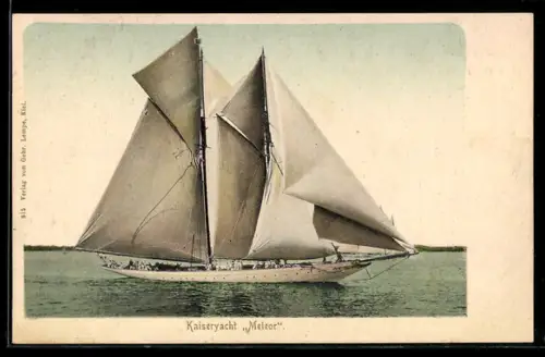 AK Kaiseryacht Meteor querab von Steuerbord