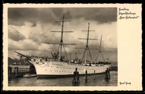 AK Hamburg, Segelschiff Jugendherberge der HJ Hein Godenwind