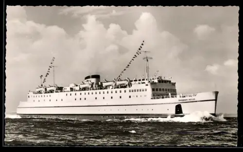AK Hochsee-Fährschiff Theodor Heuss der Deutschen Bundesbahn in Fahrt
