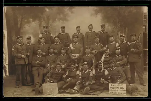 Foto-AK Gruppenaufnahme von Reservisten 1914