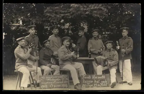 Foto-AK Reservisten 1908 mit noch 100 Tagen Dienst
