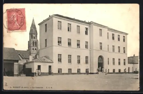 AK Poissy /S.-et-O., La Caserne