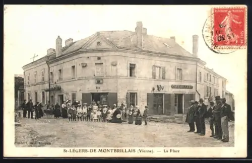 AK Saint-Léger-de-Montbrillais, La Place