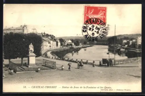 AK Chateau-Thierry, Statue de Jean de la Fontaine et les Quais