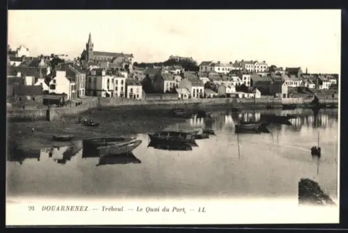 AK Tréboul /Douarnenez, Le Quai du Port