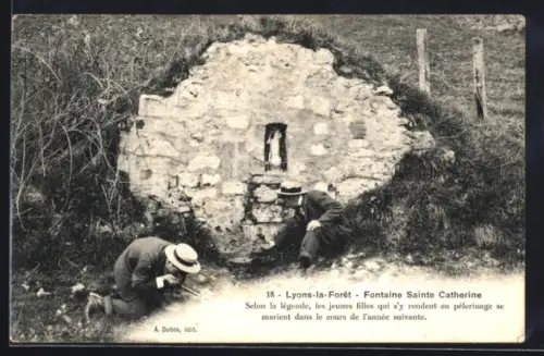 AK Lyons-la-Forêt, Fontaine Sainte Catherine