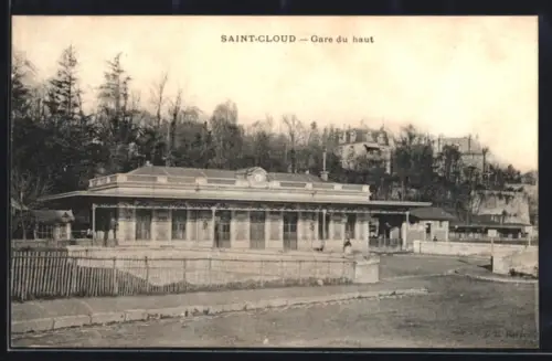 AK Saint-Cloud, Gare du haut