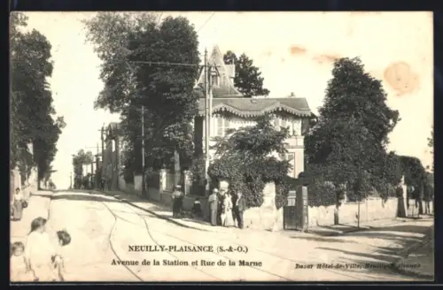 AK Neuilly-Plaisance /S.-et-O., Avenue de la Station et Rue de la Marne