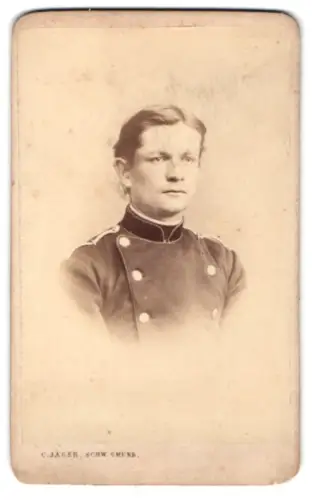 Fotografie C. Jäger, Schw. Gmünd, Porträt Theodor Freiherr von Watter als Fähnrich im 7. Inf. Rgt. Nr. 125