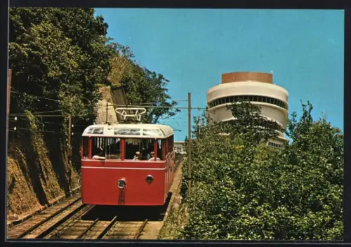 AK May, Peak Tramway between May and Barker Roads
